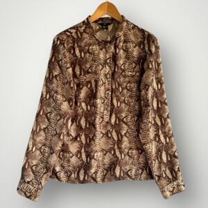 🎉5 for $45 🎉 H&M Top Blouse Shirt Size 12 Animal Print